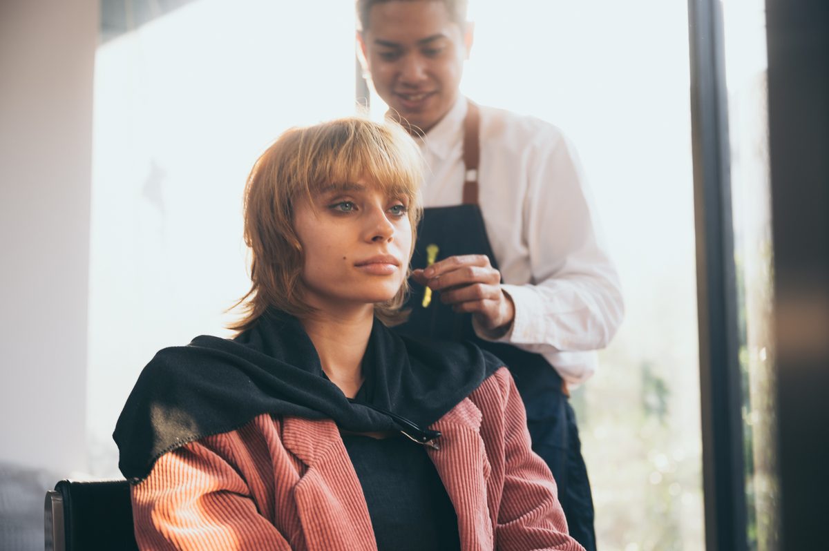 Bien se faire comprendre chez le coiffeur : le guide